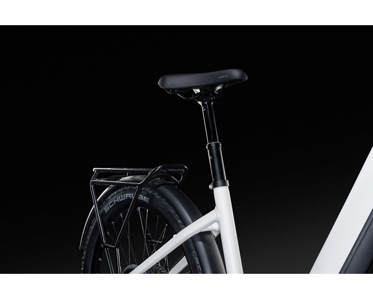 VTT électrique semi rigide Unisexe E-EXPLORER 8.8 LOW Beige Pierre